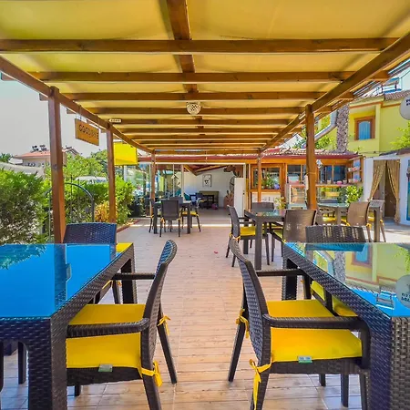 Nehir Apartment *