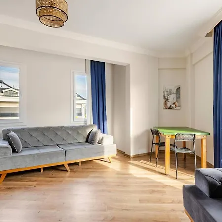 Nehir Apartment